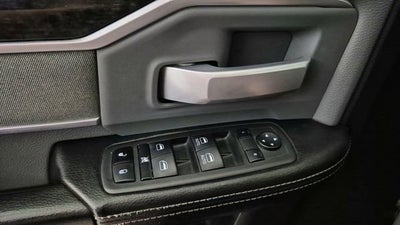 2022 RAM 2500 Big Horn Crew Cab 4x4 8' Box