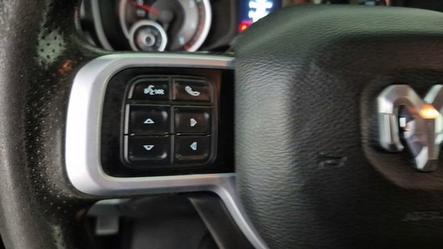 2022 RAM 2500 Big Horn Crew Cab 4x4 8' Box