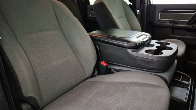 2022 RAM 2500 Big Horn Crew Cab 4x4 8' Box