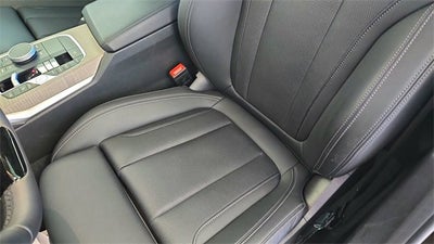 2025 BMW 3 Series 330i