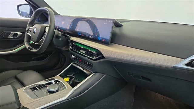 2025 BMW 3 Series 330i