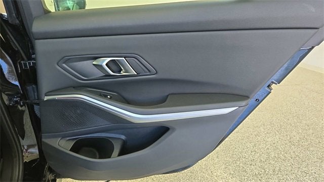 2025 BMW 3 Series 330i