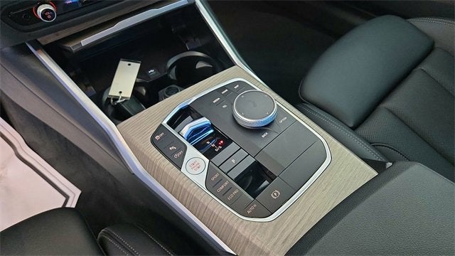 2025 BMW 3 Series 330i