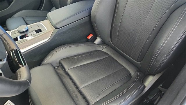 2025 BMW 3 Series 330i xDrive