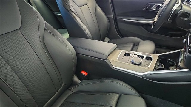 2025 BMW 3 Series 330i xDrive