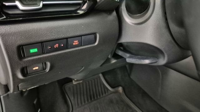 2022 Nissan Sentra SR Xtronic CVT