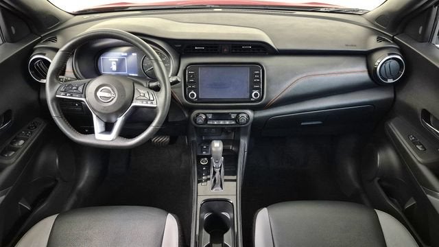 2023 Nissan Kicks SR Xtronic CVT