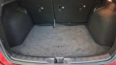 2023 Nissan Kicks SR Xtronic CVT