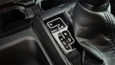 2022 Toyota Tacoma 2WD SR