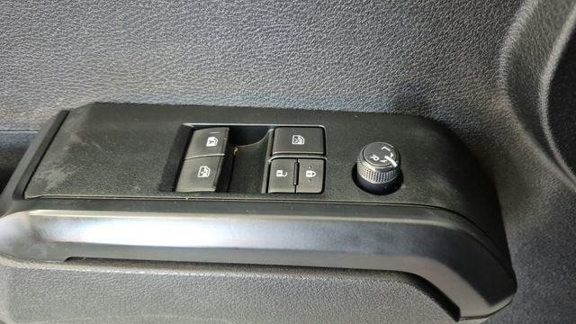 2022 Toyota Tacoma 2WD SR