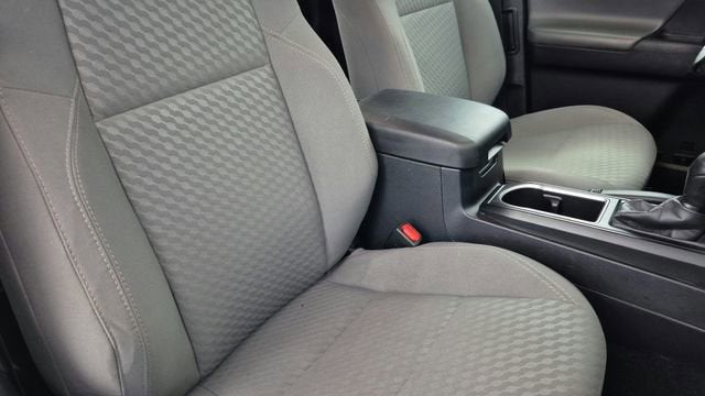 2022 Toyota Tacoma 2WD SR