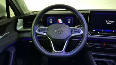 2025 Volkswagen Tiguan 2.0T SE