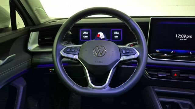 2025 Volkswagen Tiguan 2.0T SE