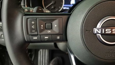 2025 Nissan Pathfinder SL FWD
