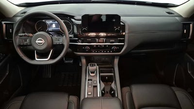 2025 Nissan Pathfinder SL FWD