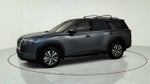 2025 Nissan Pathfinder SL FWD