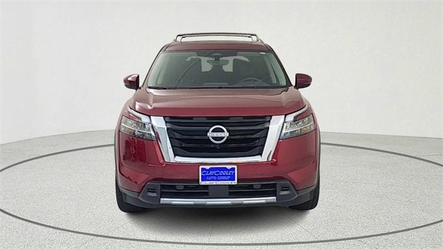 2024 Nissan Pathfinder Platinum FWD