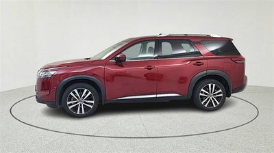 2024 Nissan Pathfinder Platinum FWD