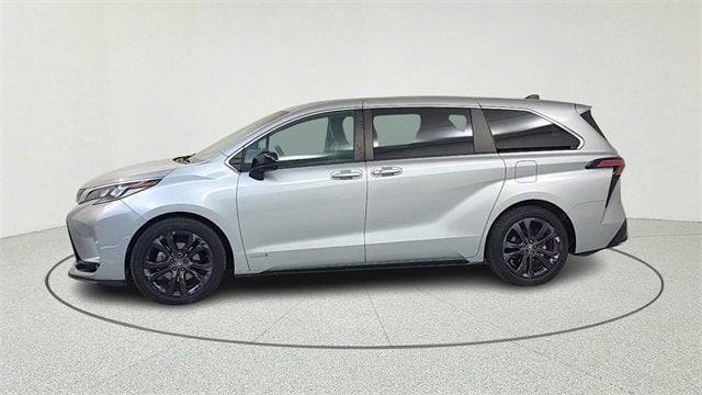 2021 Toyota Sienna XSE