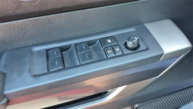 2023 Toyota Tundra 4WD SR5