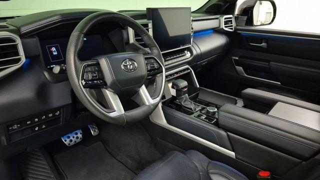 2024 Toyota Tundra Hybrid Platinum 4WD