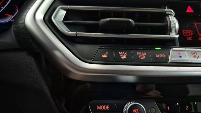 2024 BMW X4 xDrive30i