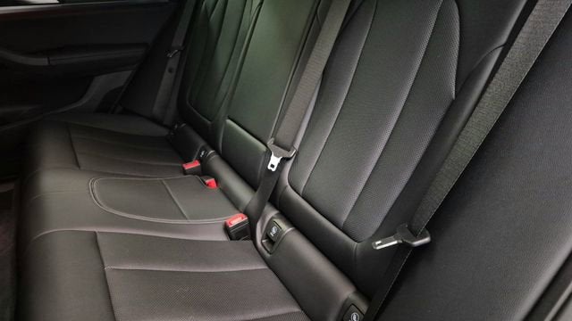 2024 BMW X4 xDrive30i