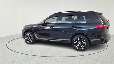 2021 BMW X7 M50i