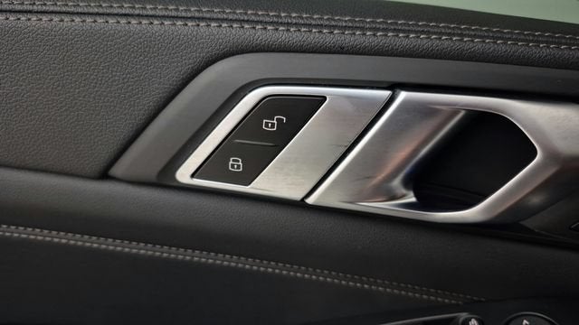 2023 BMW X5 PHEV xDrive45e