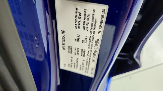 2020 Tesla Model 3 Standard Range Rear-Wheel Drive
