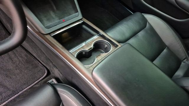 2022 Tesla Model S Long Range Sedan 4D