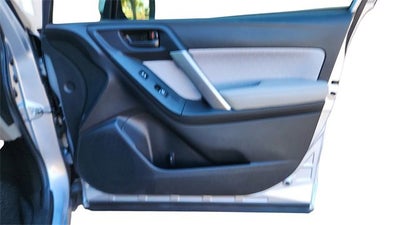 2017 Subaru Forester 2.5i