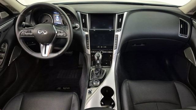 2023 INFINITI Q50 LUXE
