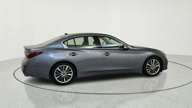 2023 INFINITI Q50 LUXE