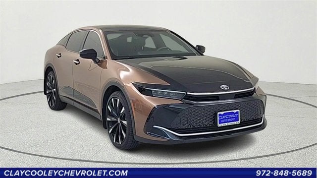 2024 Toyota Crown Platinum