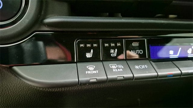 2024 Toyota Crown Platinum