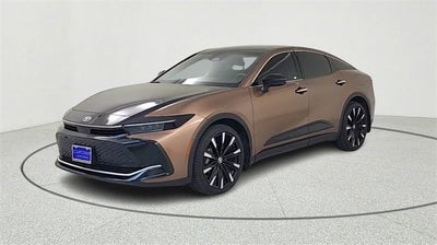 2024 Toyota Crown Platinum