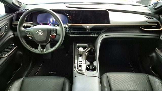 2024 Toyota Crown Platinum