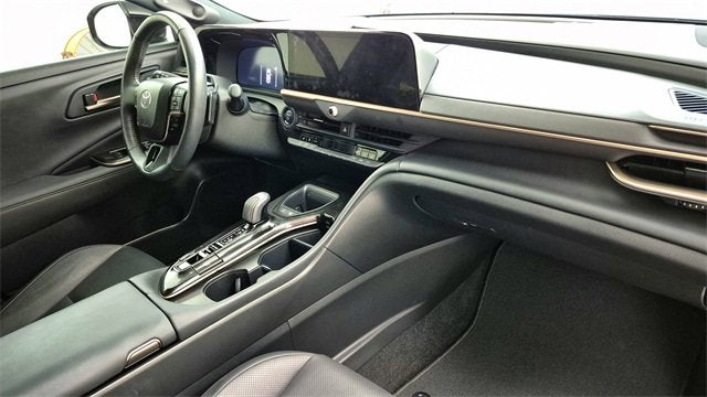 2024 Toyota Crown Platinum