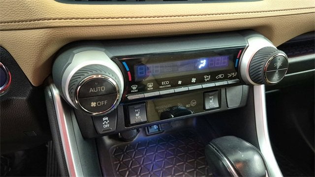 2019 Toyota RAV4 Hybrid Limited