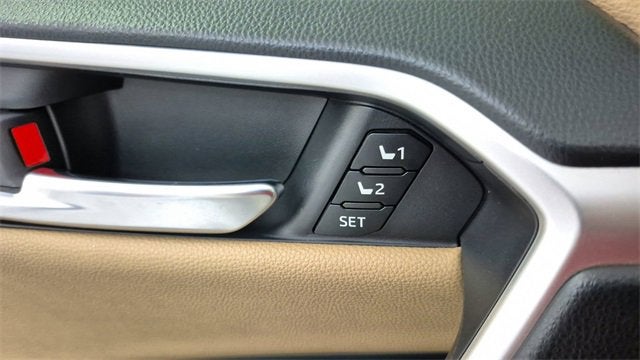 2019 Toyota RAV4 Hybrid Limited