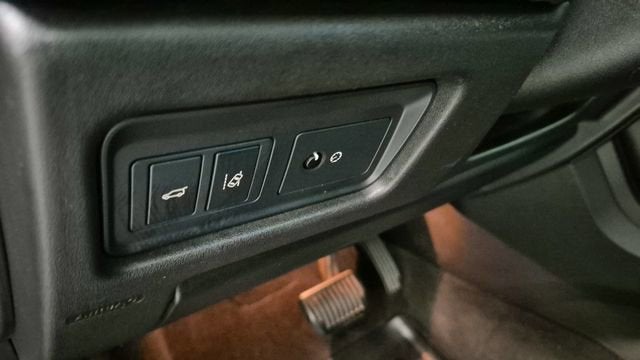 2016 Land Rover Discovery Sport HSE LUX