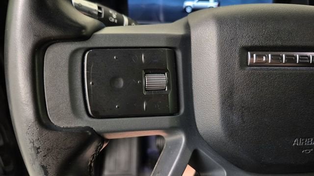 2022 Land Rover Defender X-Dynamic SE
