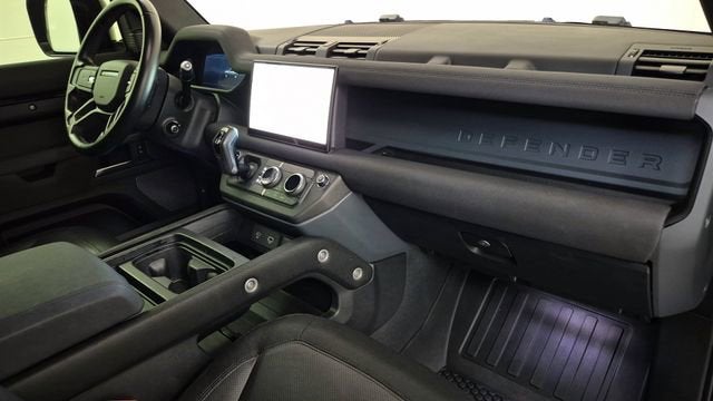 2022 Land Rover Defender X-Dynamic SE