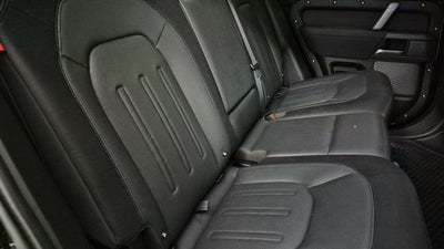 2022 Land Rover Defender X-Dynamic SE