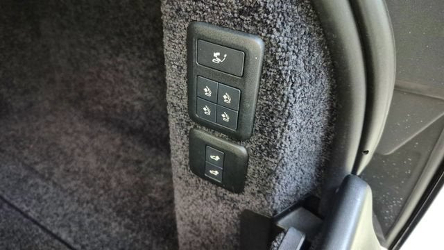 2022 Land Rover Range Rover SV Autobiography Dynamic