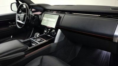 2023 Land Rover Range Rover SE