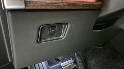 2025 Land Rover Range Rover P400 SE 7 Seat