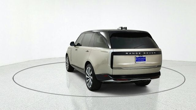 2025 Land Rover Range Rover P400 SE 7 Seat