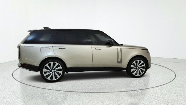 2025 Land Rover Range Rover P400 SE 7 Seat